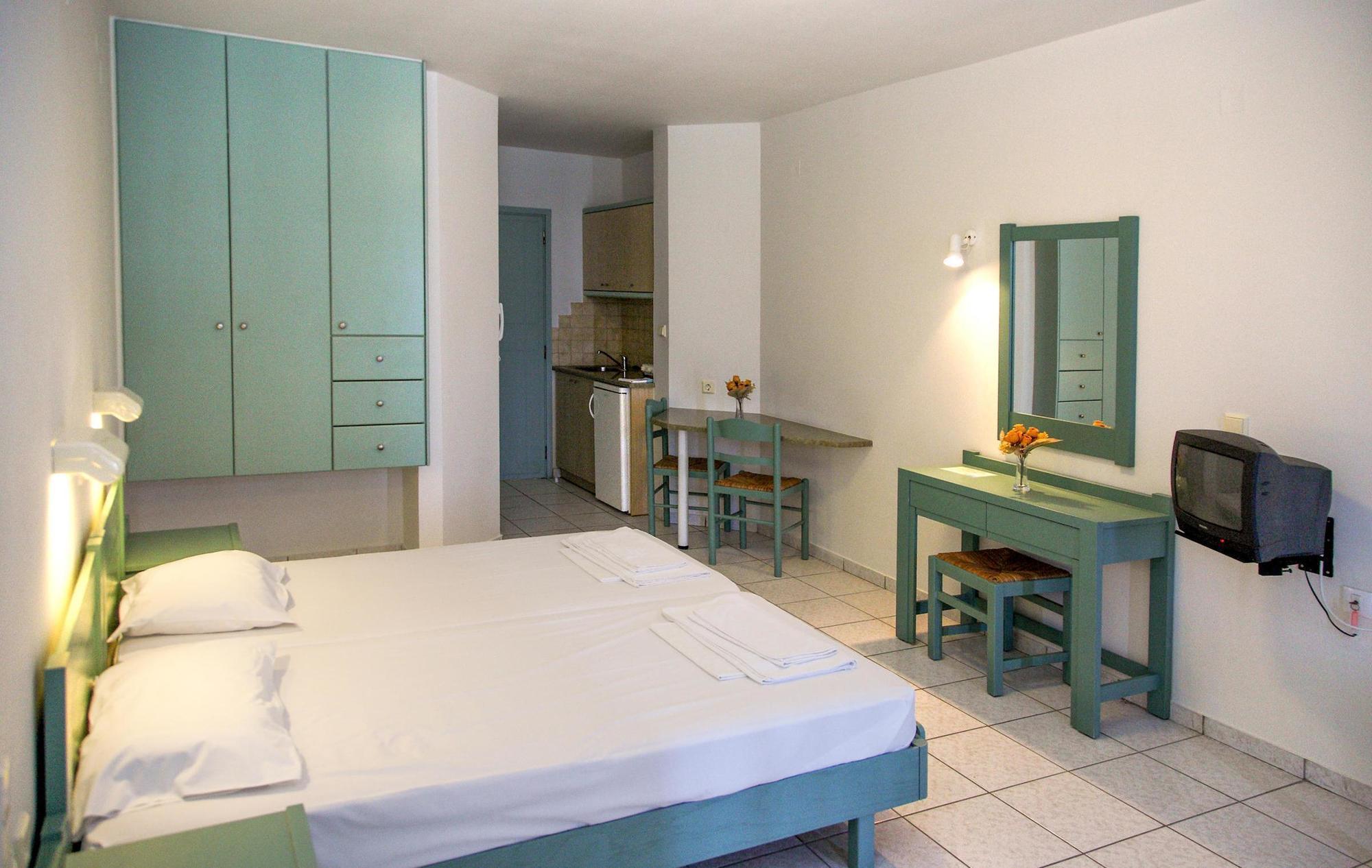 Ferienwohnung Ostria Rethymno Exterior foto